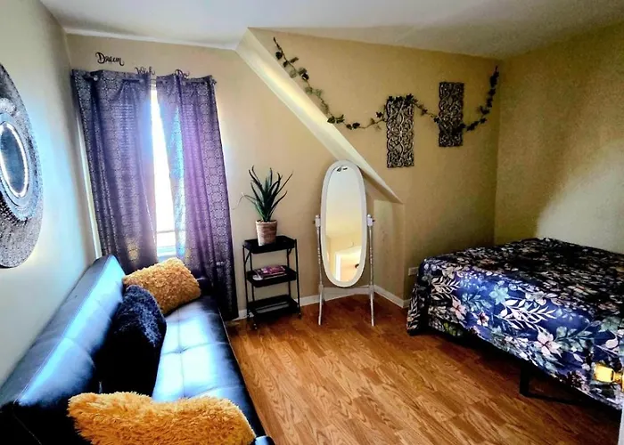 Appartamento Comfortable & Relaxing Charming 3br Unit *